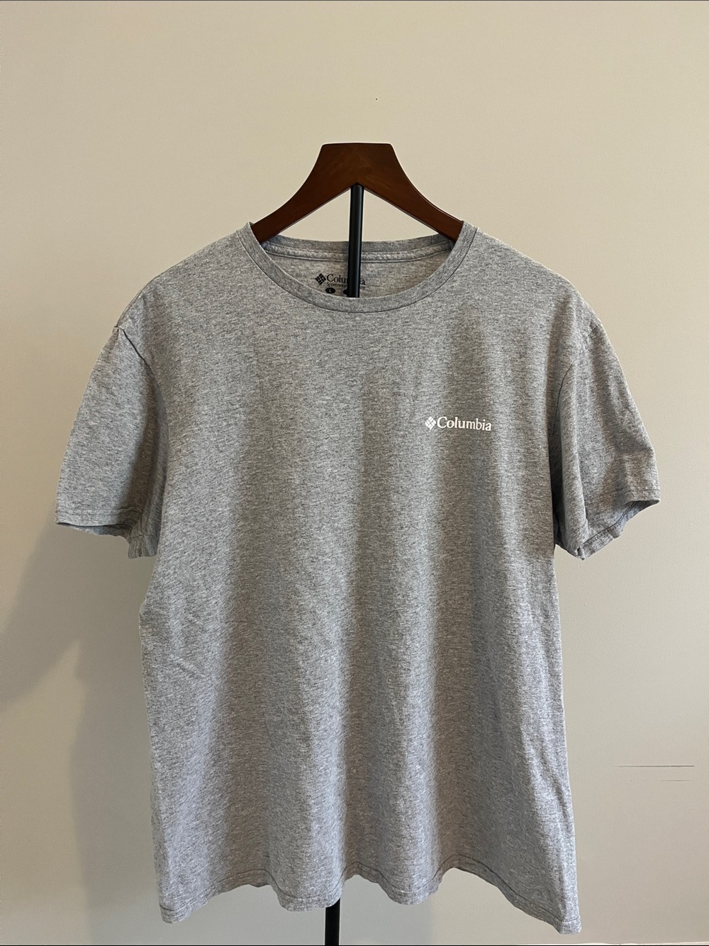 Columbia Women’s Graphic T-shirt